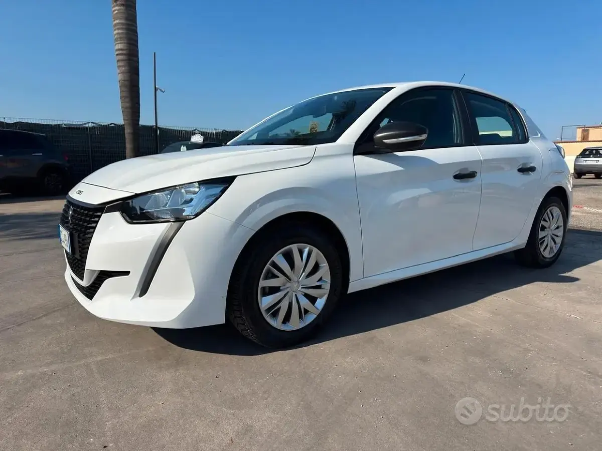 Begagnad Peugeot 208 S 102 HK (75 kW) 2021 Vit Halvkombi