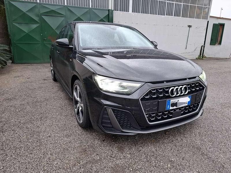 Usata 2022 Audi A1 Sportback S-Line Due volumi | 20.600 € (Ottimo prezzo) - Immagine 1/4