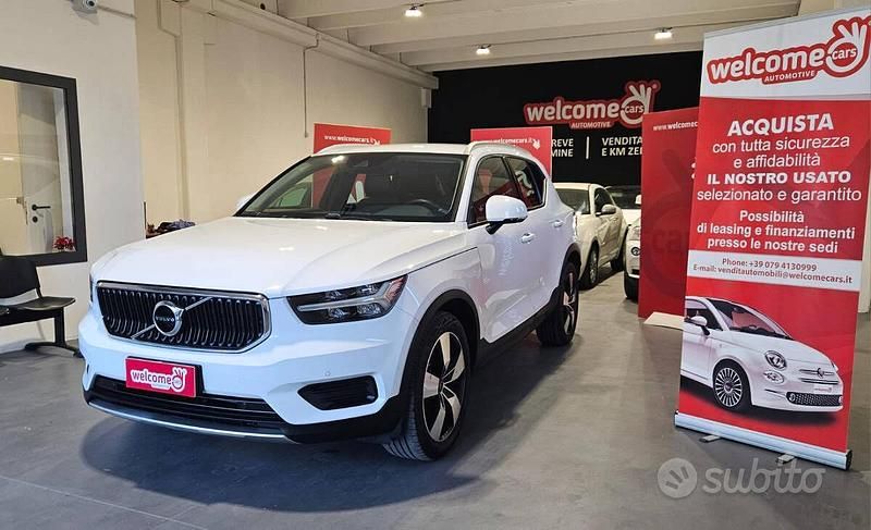 Bianco Usata 2019 Volvo XC40 Momentum SUV | 25.900 € (Buon prezzo) - Immagine 1/4