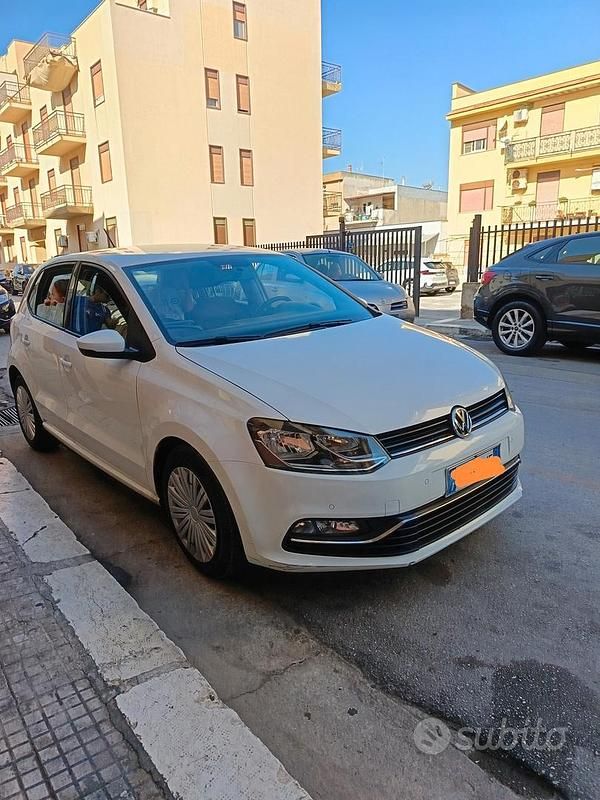 Usata VW Polo 85 CV (62 kW) 2017 Bianco Utilitaria