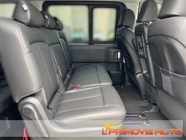 Usata Hyundai Staria 177 CV (130 kW) 2024 Bianco Monovolume