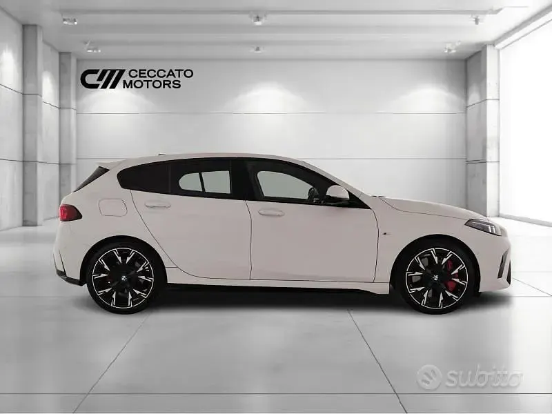 Usata BMW 120 M Sport 163 CV (119 kW) 2025 Bianco Utilitaria
