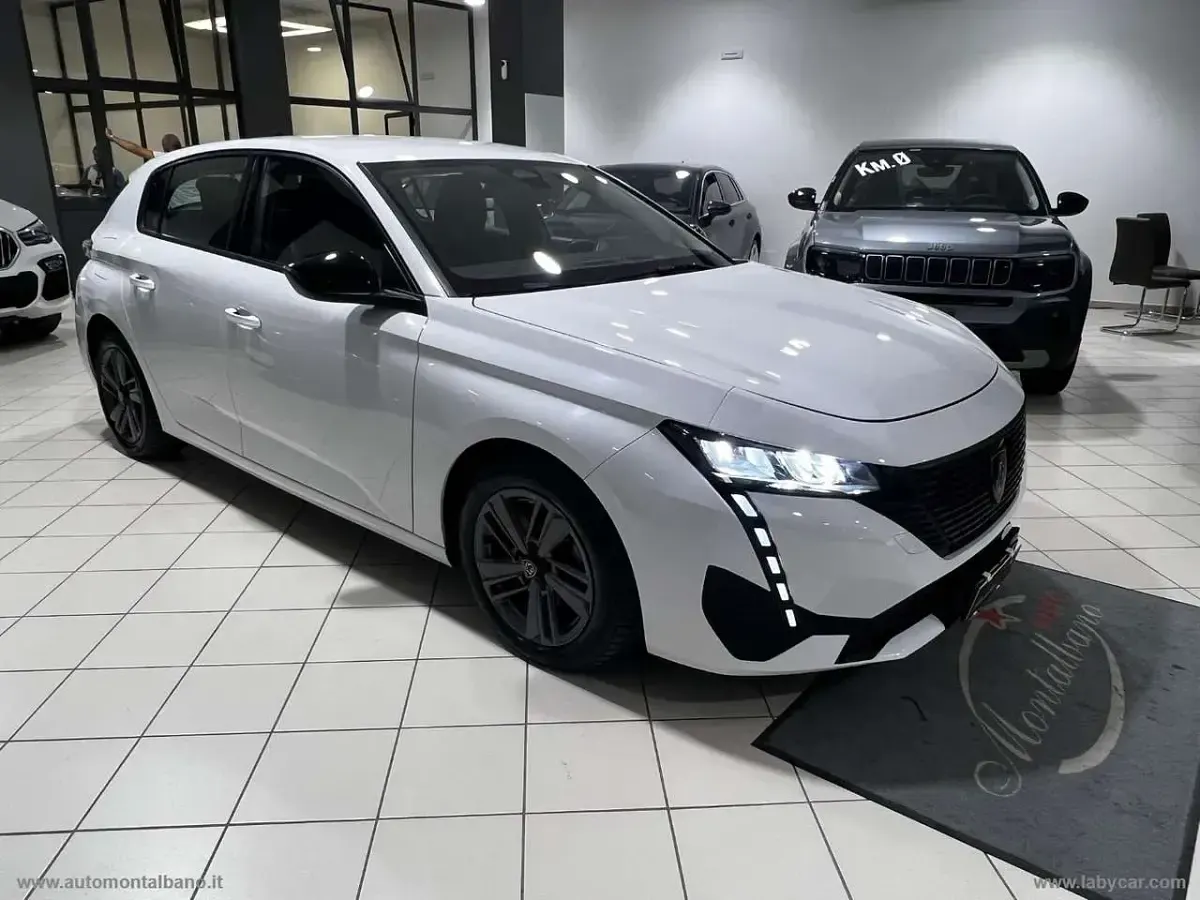 Usata Peugeot 308 Allure 131 CV (96 kW) 2022 Bianco Berlina