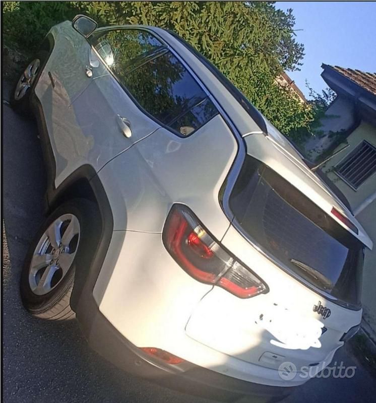 Usata Jeep Compass 120 CV (88 kW) 2018 Bianco SUV
