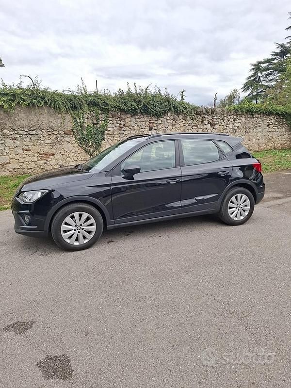Usata Seat Arona 2019 Nero SUV
