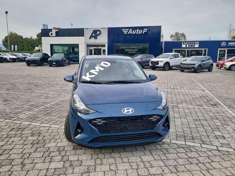 Blu/azzurro Nuova 2025 Hyundai i10 Due volumi | 15.900 € - Immagine 1/4