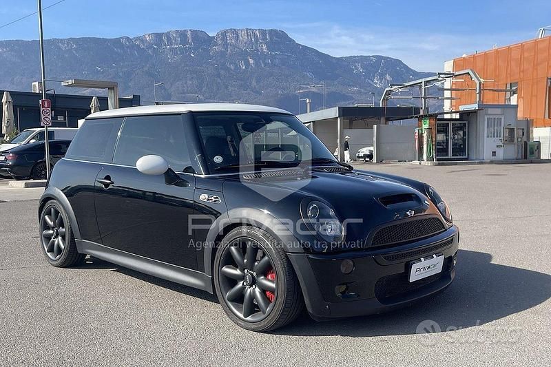 Usata Mini Cooper S 163 CV (119 kW) 2003 Nero Utilitaria
