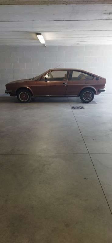 Marrone Usata 1981 Alfa Romeo Sprint Sprint Coupé | 9000 € - Immagine 1/4
