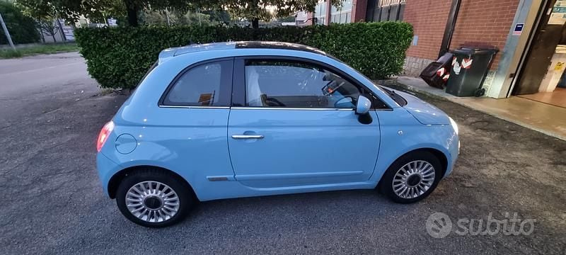 Usata Fiat 500 Lounge 69 CV (50 kW) 2011 Blu Utilitaria