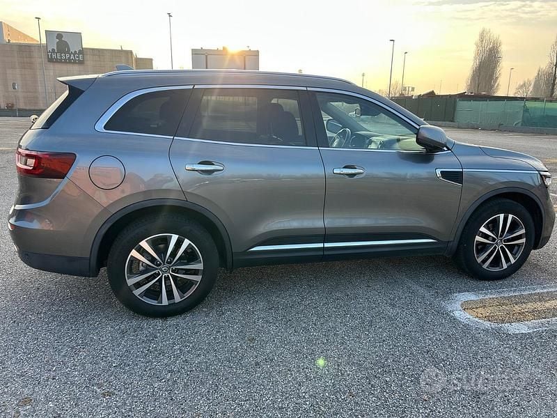 Usata Renault Koleos Intens 131 CV (96 kW) 2018 Grigio SUV