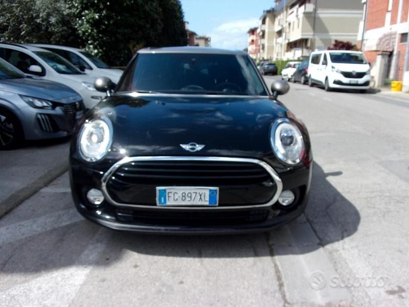 Usata Mini Cooper D Clubman Hype 150 CV (110 kW) 2017 Nero Station wagon