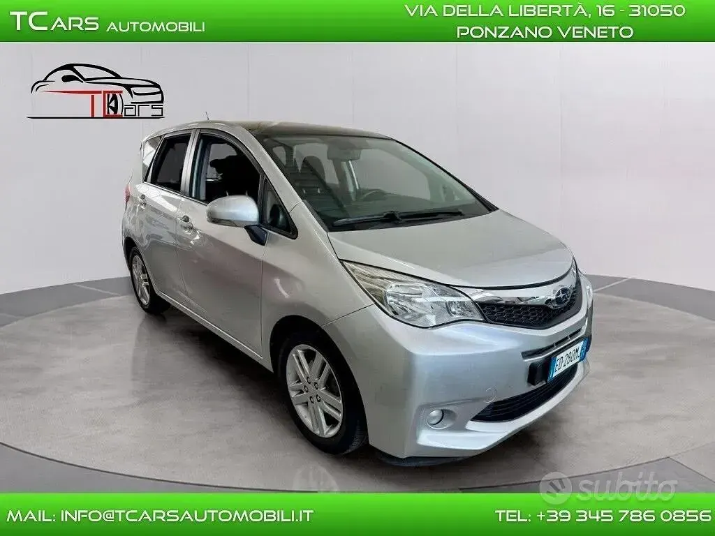 Usata Subaru Trezia 90 CV (66 kW) 2011 Grigio Utilitaria