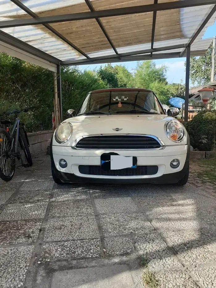 Usata Mini ONE 75 CV (55 kW) 2009 Bianco Utilitaria