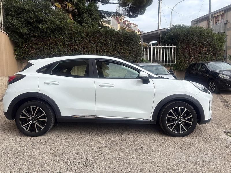 Usata Ford Puma Titanium X 120 CV (88 kW) 2021 Bianco SUV