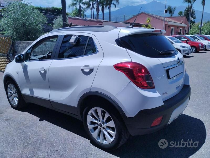 Usata Opel Mokka 130 CV (95 kW) 2014 Bianco SUV