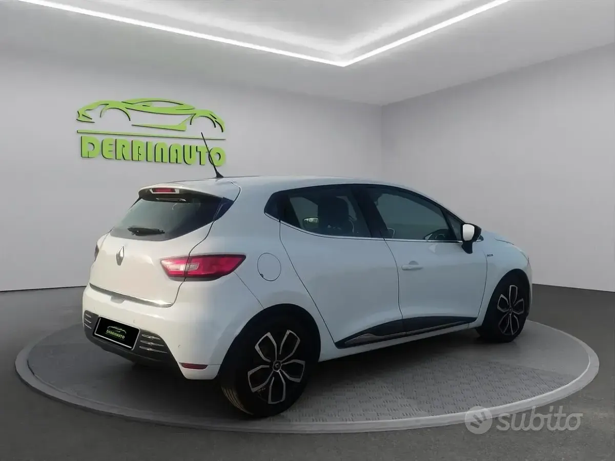 Usata Renault Clio IV 90 CV (66 kW) 2018 Blu Berlina