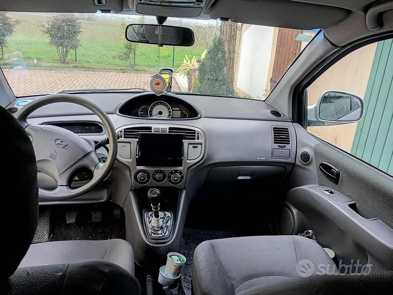 Usata Hyundai Matrix 110 CV (80 kW) 2007 Grigio Monovolume