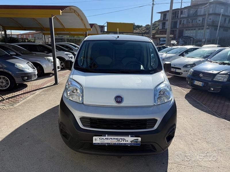 Usata Fiat Fiorino 80 CV (58 kW) 2018 Bianco Monovolume