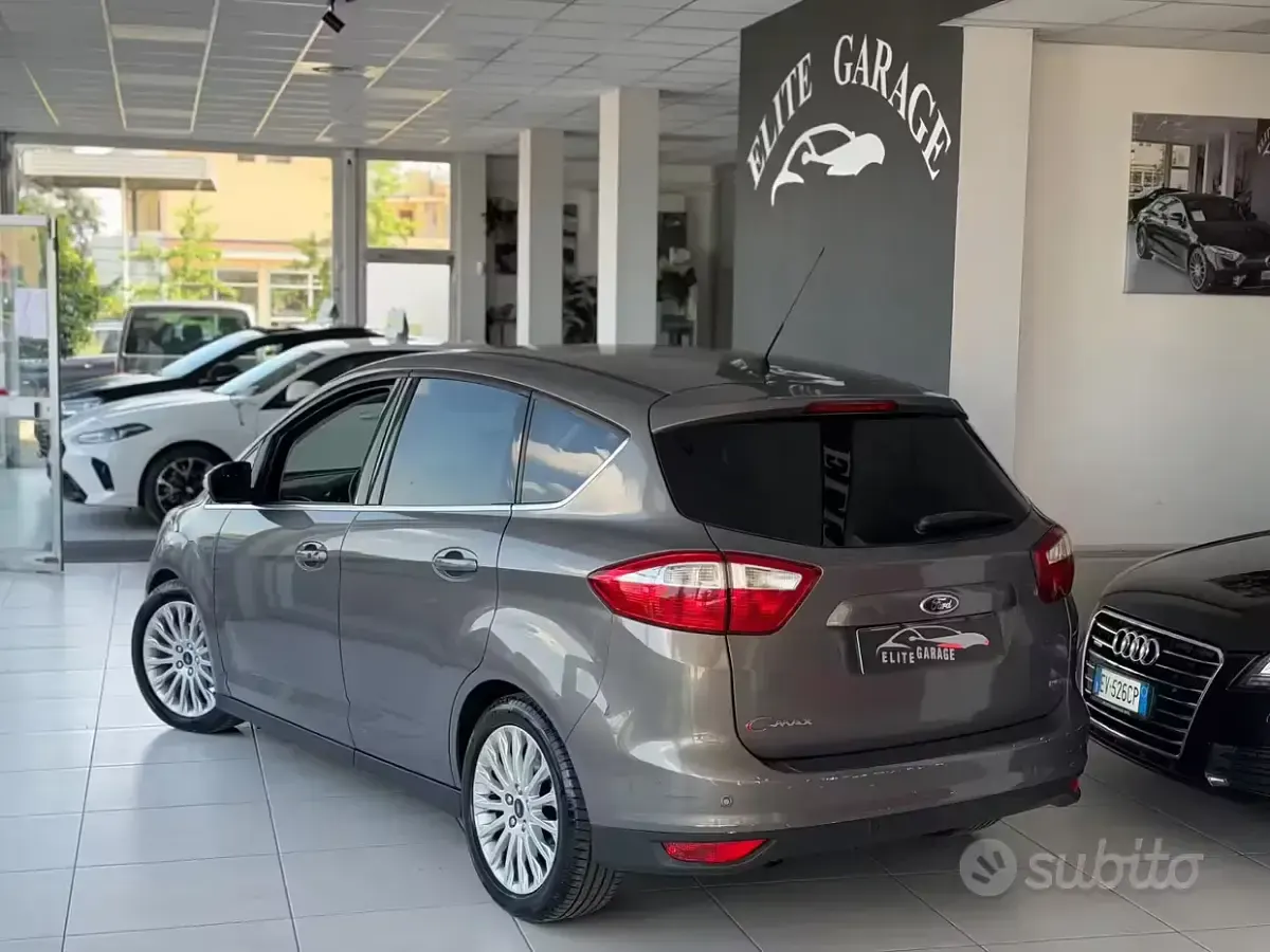 Usata Ford C-MAX Titanium 120 CV (88 kW) 2013 Grigio Monovolume
