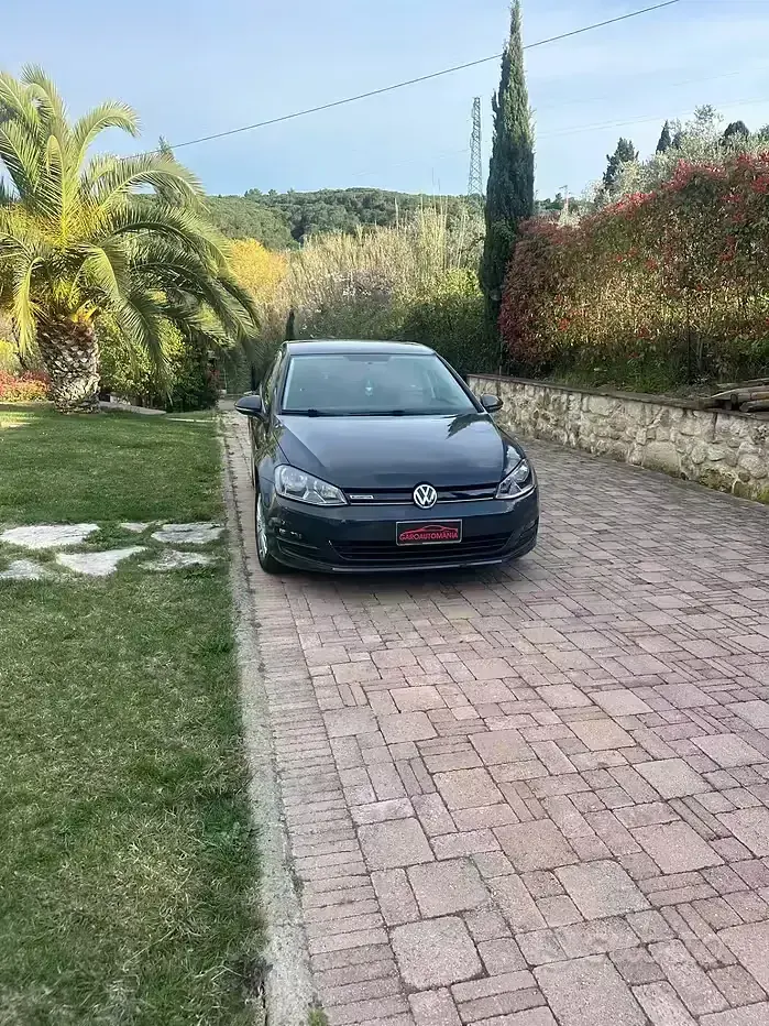 Occasion VW Golf VII Highline 110 ch (80 kW) 2016 Gris Berline