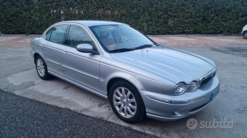 Usata Jaguar X-type 2003 Grigio Berlina