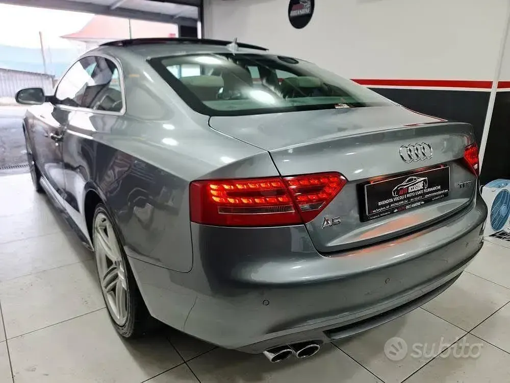 Usata Audi A5 Ambition 180 CV (132 kW) 2011 Grigio Coupé