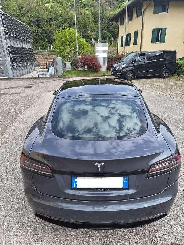 Usata Tesla Model S Performance 356 kW (485 CV) 2023 Nero Utilitaria