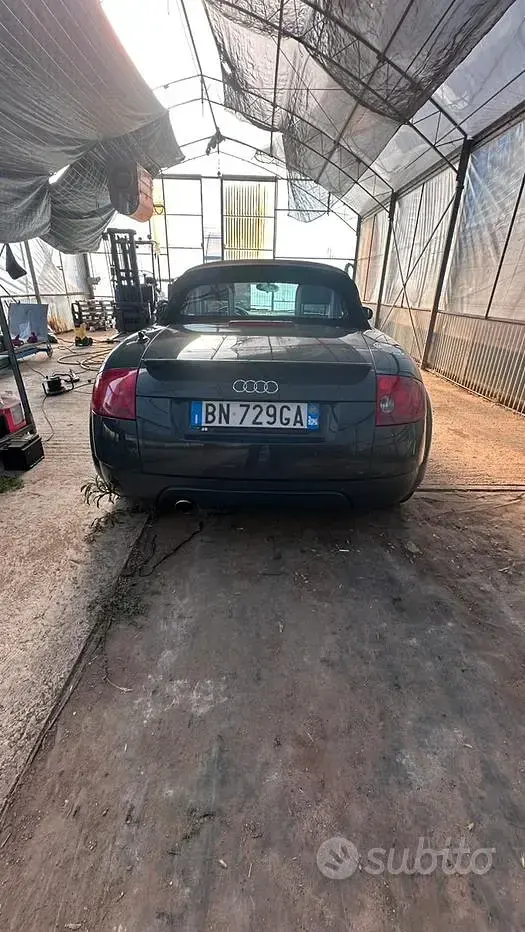 Usata Audi TT 179 CV (131 kW) 2000 Grigio Coupé
