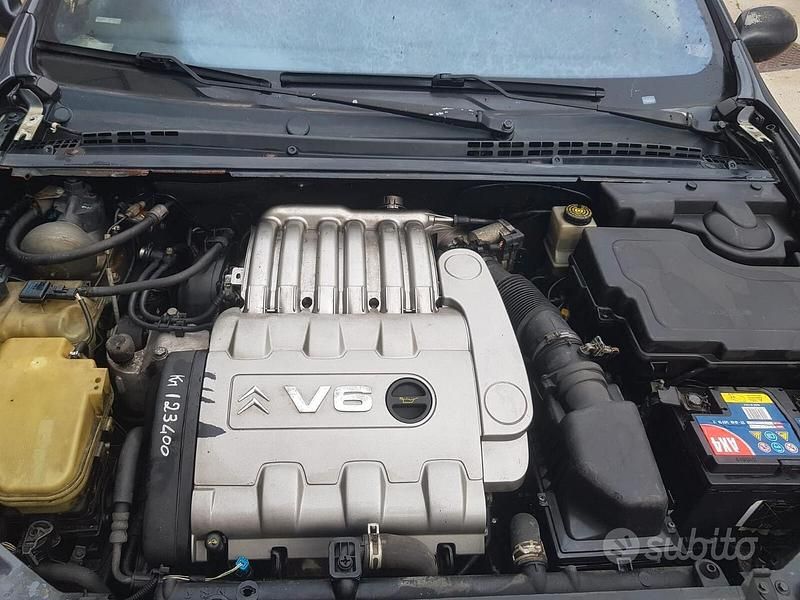 Usata Citroën C5 Exclusive 2002 Grigio Berlina