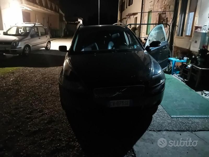 Usata 2005 Volvo V50 Station wagon | 2500 € - Immagine 1/4