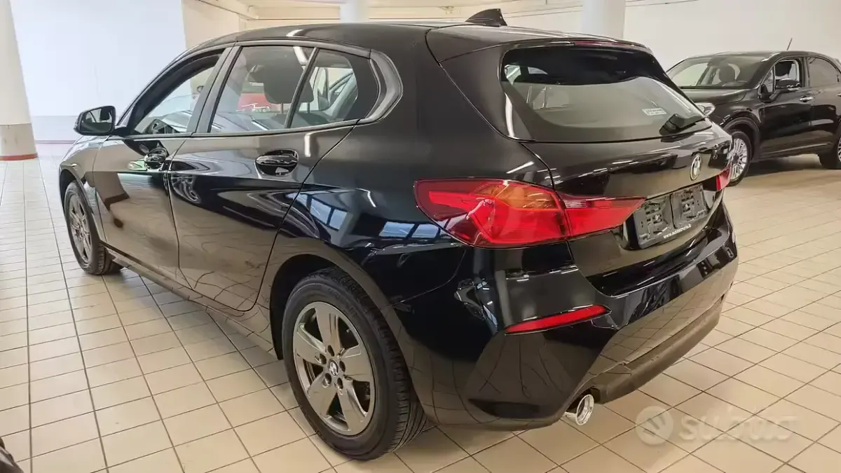 Usata BMW 116 Advantage 116 CV (85 kW) 2023 Nero Utilitaria