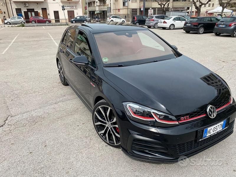 Usata VW Golf VII GTI 245 CV (180 kW) 2019 Nero Berlina