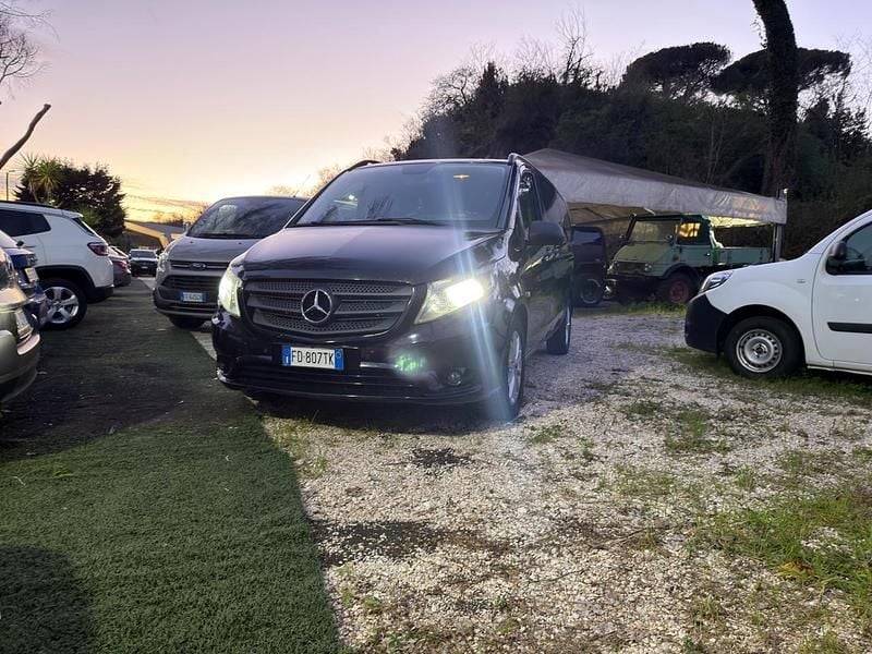 Usata Mercedes Vito 163 CV (119 kW) 2016 Nero Furgone