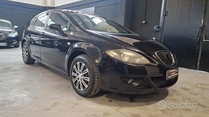 Occasion Seat Leon Reference 102 ch (75 kW) 2008 Noir Citadine