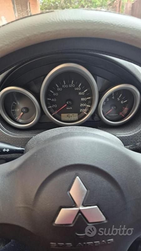 Usata Mitsubishi Colt 75 CV (55 kW) 2006 Berlina