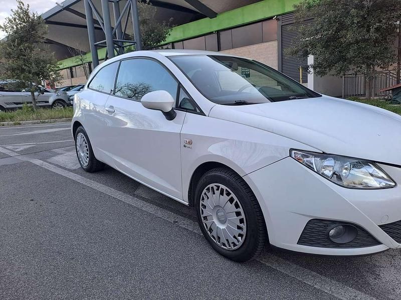 Usata Seat Ibiza SC Stylance 86 CV (63 kW) 2009 Bianco Utilitaria