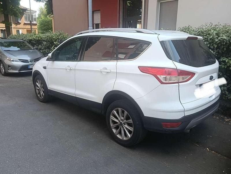 Usata Ford Kuga Titanium 120 CV (88 kW) 2016 SUV
