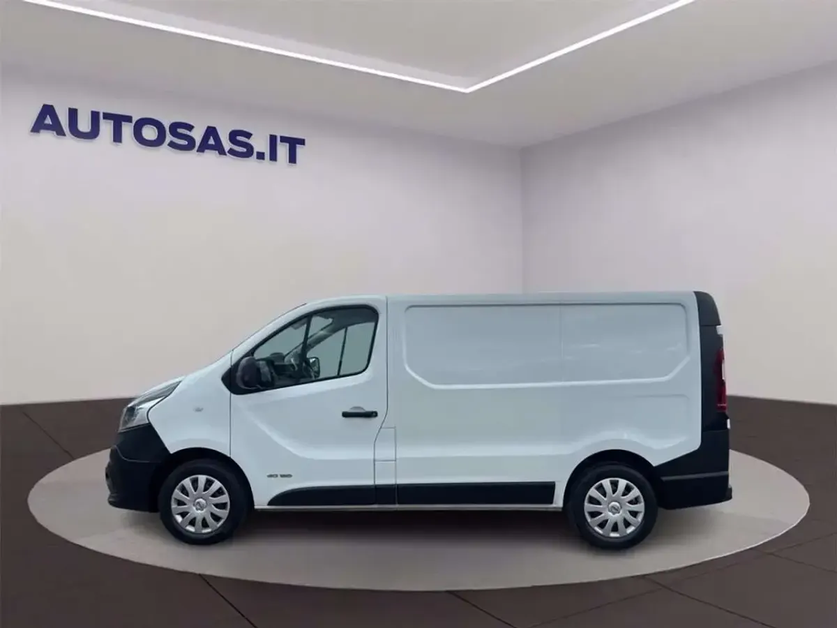 Usata Nissan NV300 121 CV (88 kW) 2019 Bianco Furgone
