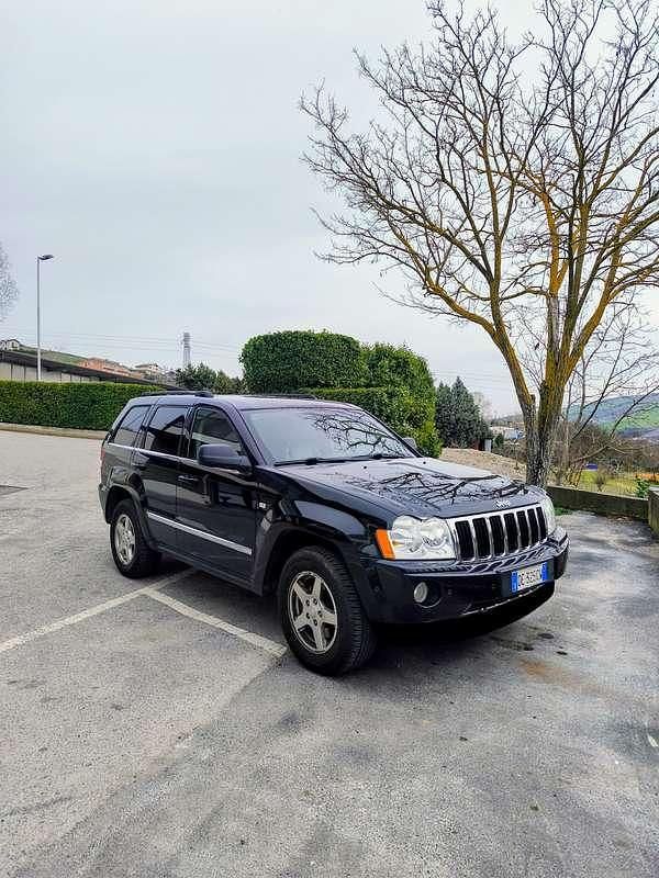 Usata Jeep Grand Cherokee Limited 218 CV (160 kW) 2005 Nero SUV
