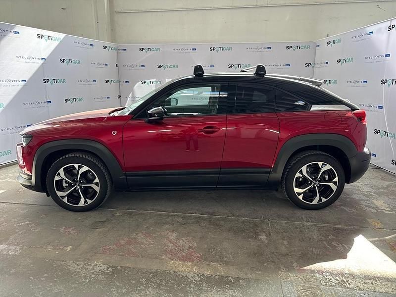 Begagnad Mazda MX30 Makoto 170 HK (125 kW) 2023 Röd SUV