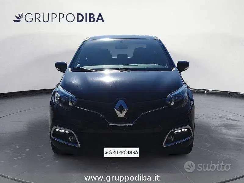 Usata Renault Captur 90 CV (66 kW) 2014 Nero SUV