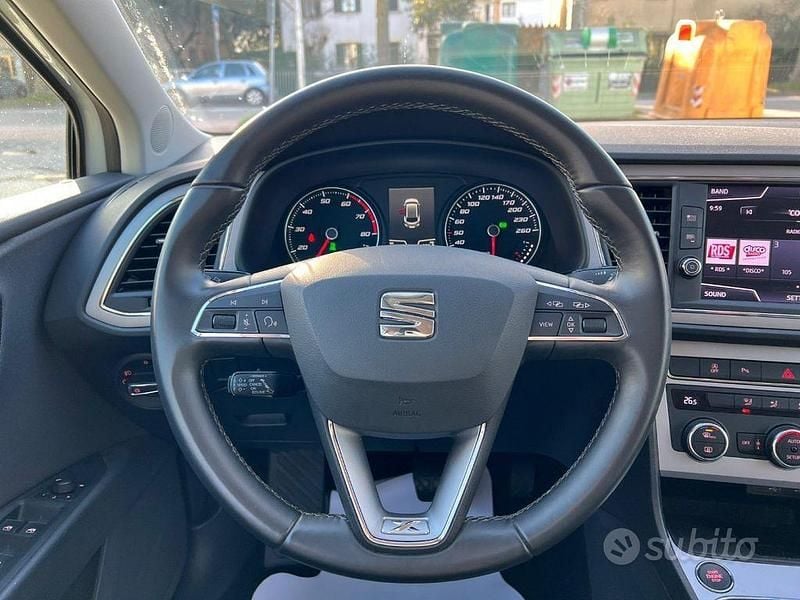 Usata Seat Leon ST XCELLENCE 130 CV (95 kW) 2020 Bianco Station wagon