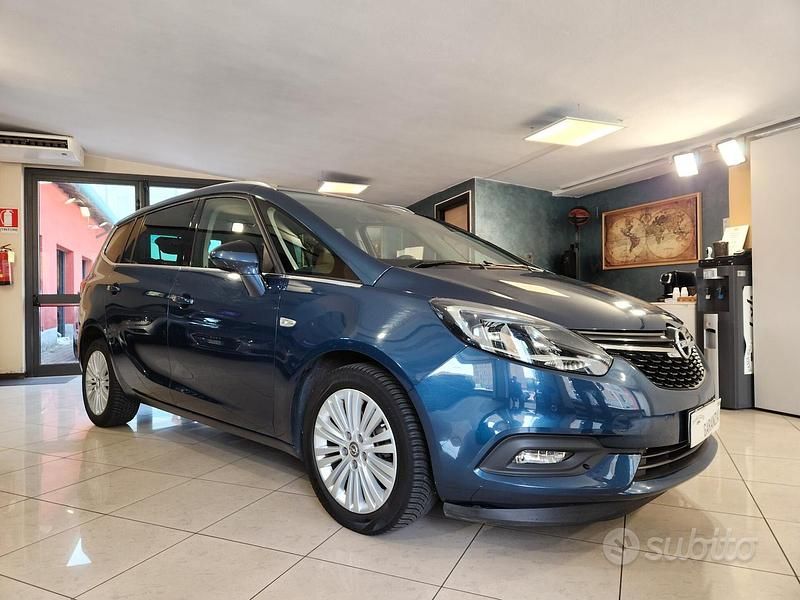 Usata Opel Zafira Innovation 150 CV (110 kW) 2017 Blu/azzurro Monovolume