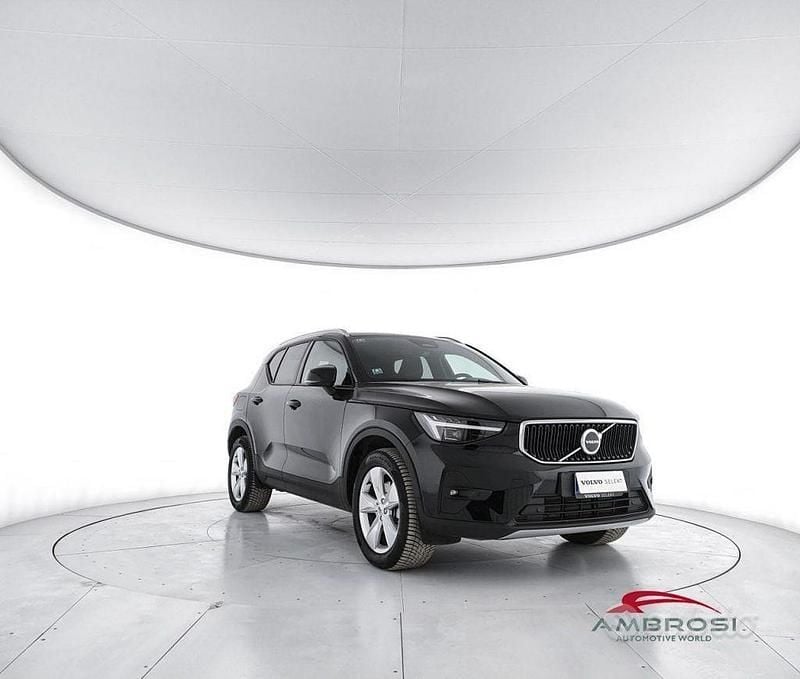 Usata Volvo XC40 Core 163 CV (119 kW) 2025 Nero SUV