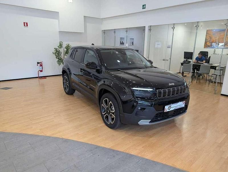 Nuova Jeep Avenger Summit 114 CV (83 kW) 2025 Nero SUV