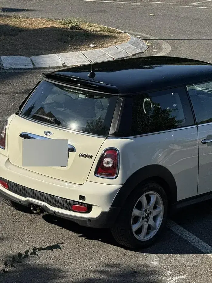 Usata Mini Cooper 120 CV (88 kW) 2009 Giallo Utilitaria
