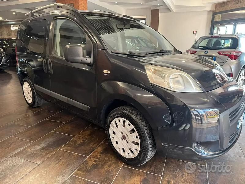 Usata Fiat Qubo Dynamic 77 CV (56 kW) 2013 Nero Monovolume