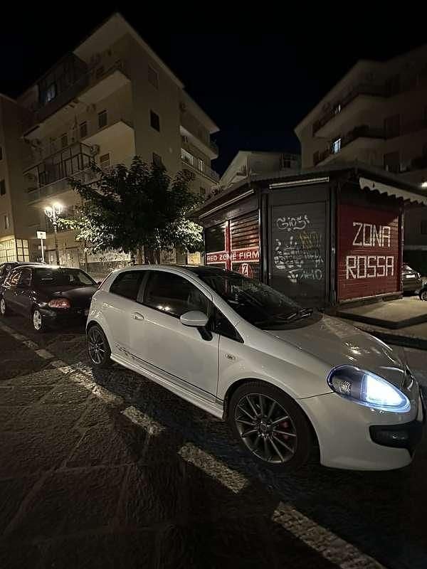 Usata Fiat Punto Evo Sport 120 CV (88 kW) 2009 Utilitaria