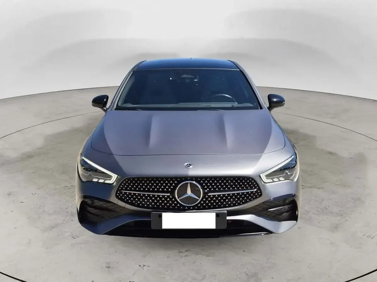 Usata Mercedes CLA250 AMG Line Premium Plus 224 CV (164 kW) 2023 Grigio Coupé