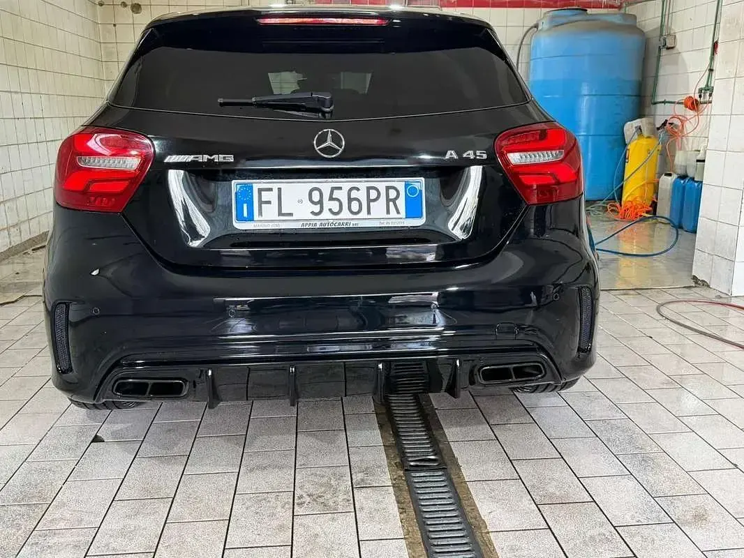 Käytetty Mercedes A45 AMG AMG 360 HP (264 kW) 2015 Sedan